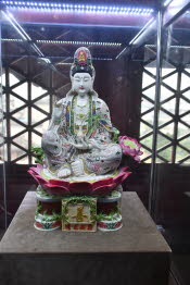 CHN_2284-Small