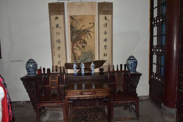 CHN_2358-Small
