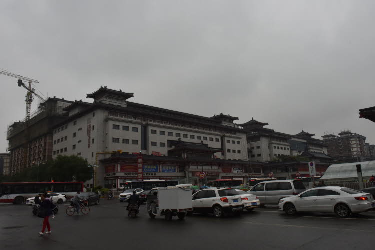 CHN_2415-Small