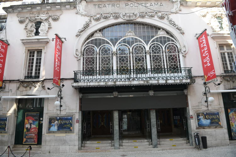 Teatro Politeama 01