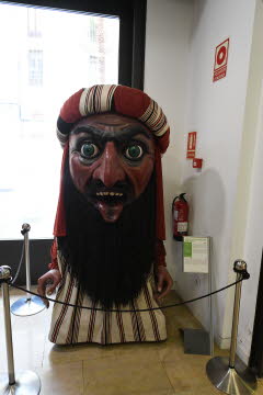 The Barcelona festival Giants 06