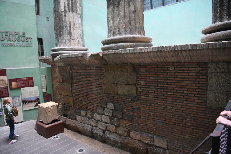 The Medieval Quarter 06