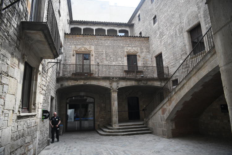 The Medieval Quarter 12