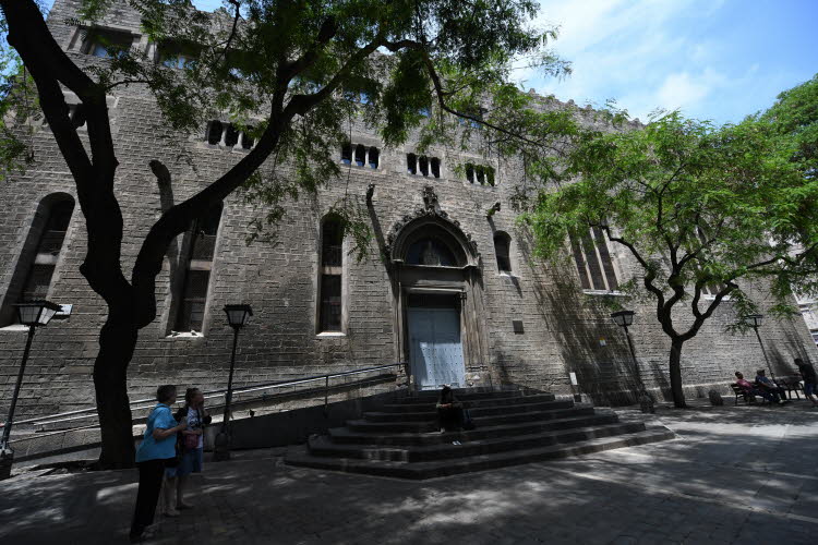 The Medieval Quarter 38