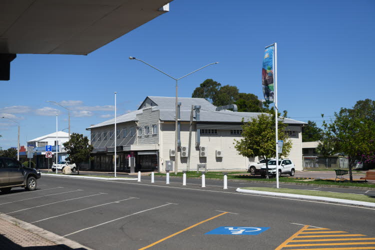To Rocky 060 Biloela Small