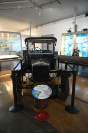 WIN_0777_Small