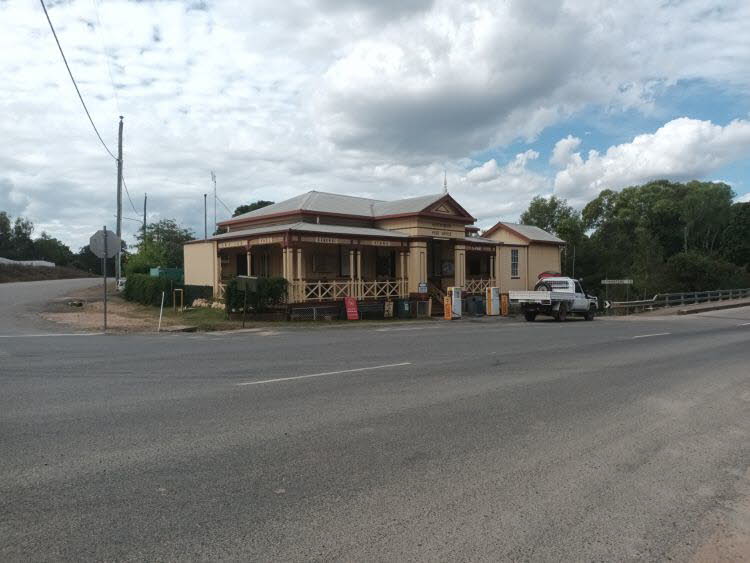 to Charters towers 081 Small
