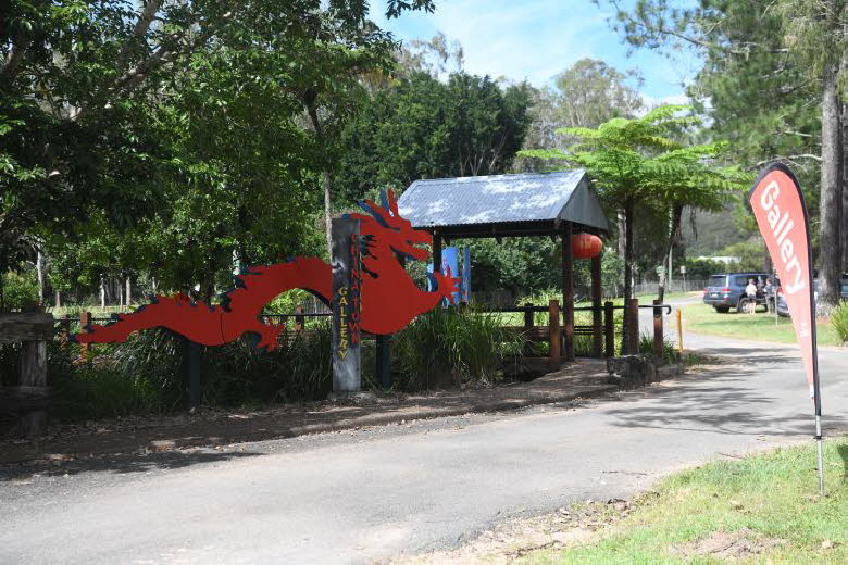 to Ravenshoe 105 Small